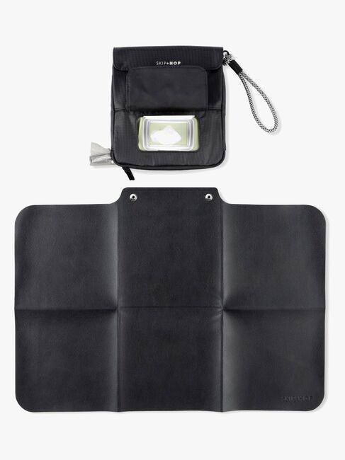 Skip Hop Clean Slate Kannettava Hoitoalusta, Musta
