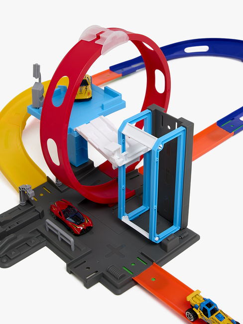 Alex's Garage Track Racing Autorata + Urheiluautot