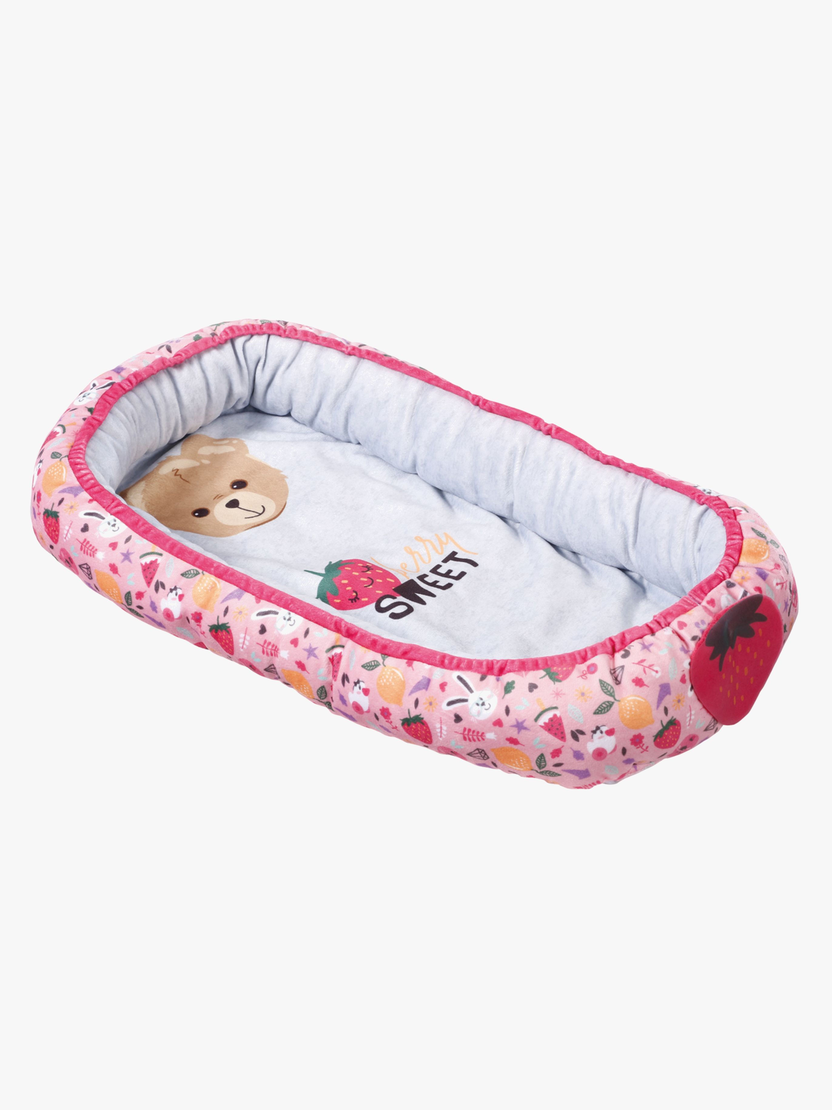 BABY born Unipesä