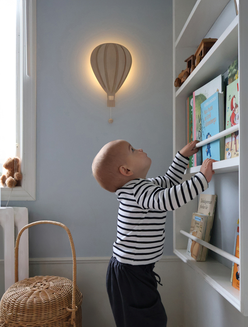 Oh, Poppy! Bella Balloon Seinävalaisin Large