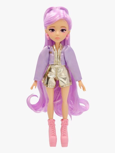 K-POP idol Muotinukke Nari