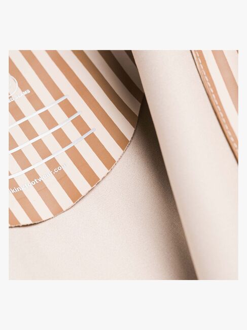 Viking X Kenza Jolly Sadeasu, Dark Sand