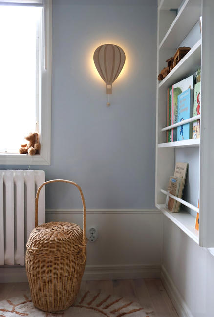 Oh, Poppy! Bella Balloon Seinävalaisin Large