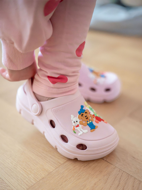 Vincent Bamse Tossut, Pink