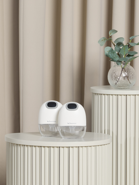Beemoo CARE Wearable Slim Sähkökäyttöinen Rintapumppu Double + Kuljetuslaukku, White