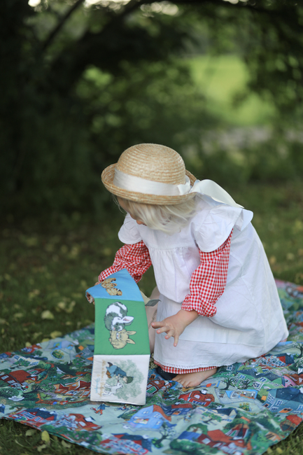 Melukylän lapset Kangaskirja