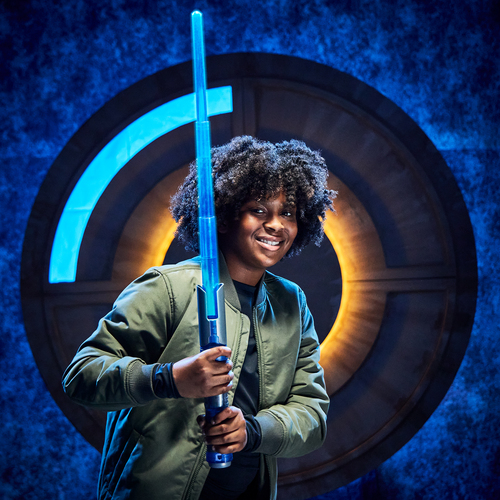 Star Wars Lightsaber Forge Sähköinen Valomiekka Bladesmith Kyber Core Cal Kestis