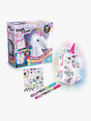 Style 4 Ever Askartelusetti DIY Yksisarvinen + Valo