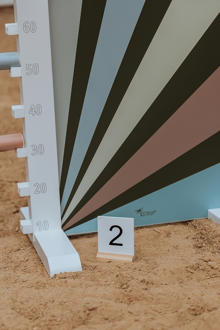 byASTRUP Hyppyjalusta Esteille Telakka 2 Kpl