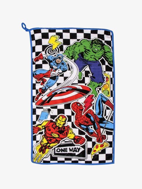 Marvel Avengers Toilettilaukku + Pyyhe & Hiusharja