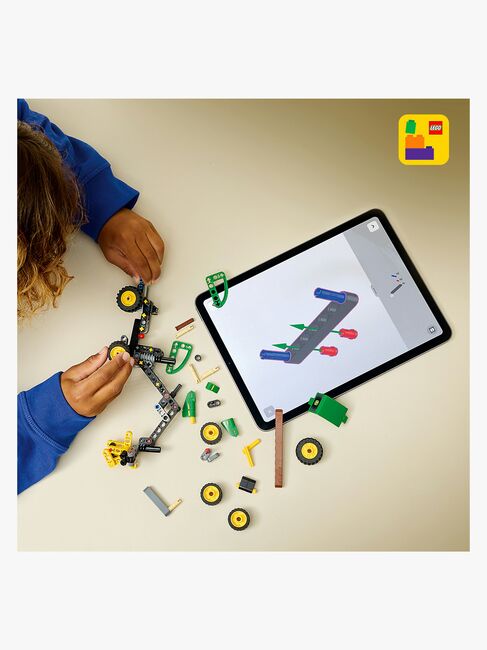 LEGO Technic 42218 Pyörillä varustettu John Deere 1470H ‑harvesteri