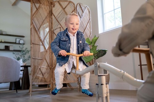 EXIT My First Keinulauta