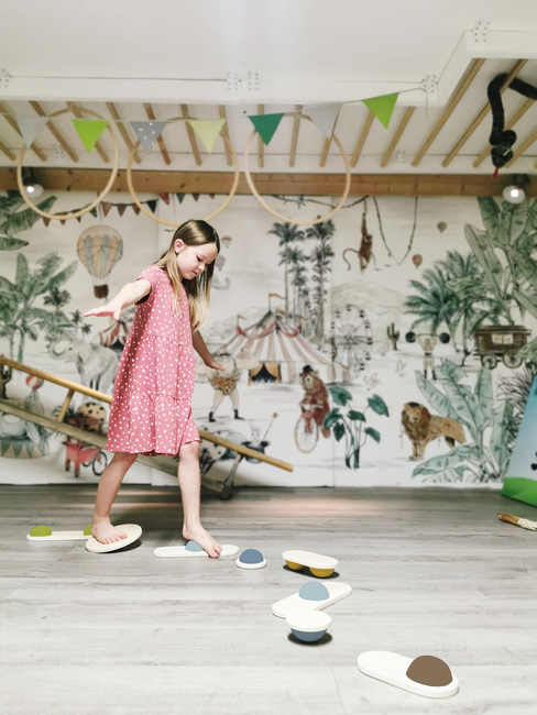 Small Foot Tasapainopalikat