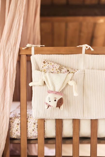 Jollein Uniriepu + Tuttinauha, Cat Jill