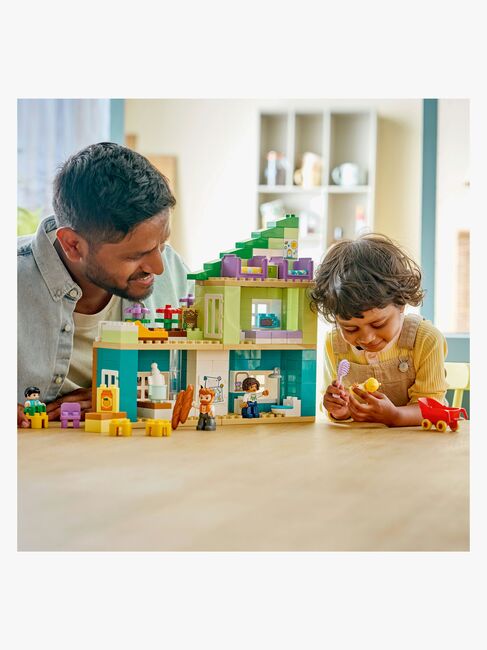 LEGO DUPLO Town 10470 Nykyaikainen omakotitalo ja hahmot 3in1
