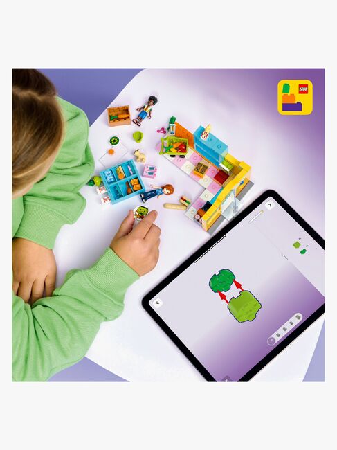 LEGO Friends 42680 Heartlake Cityn lähikauppa