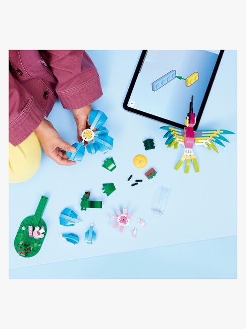 LEGO Creator 31384 Villieläimet: Värikäs kolibri