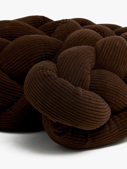 Alice & Fox Braid Reunapehmuste 210cm, Brown Manchester