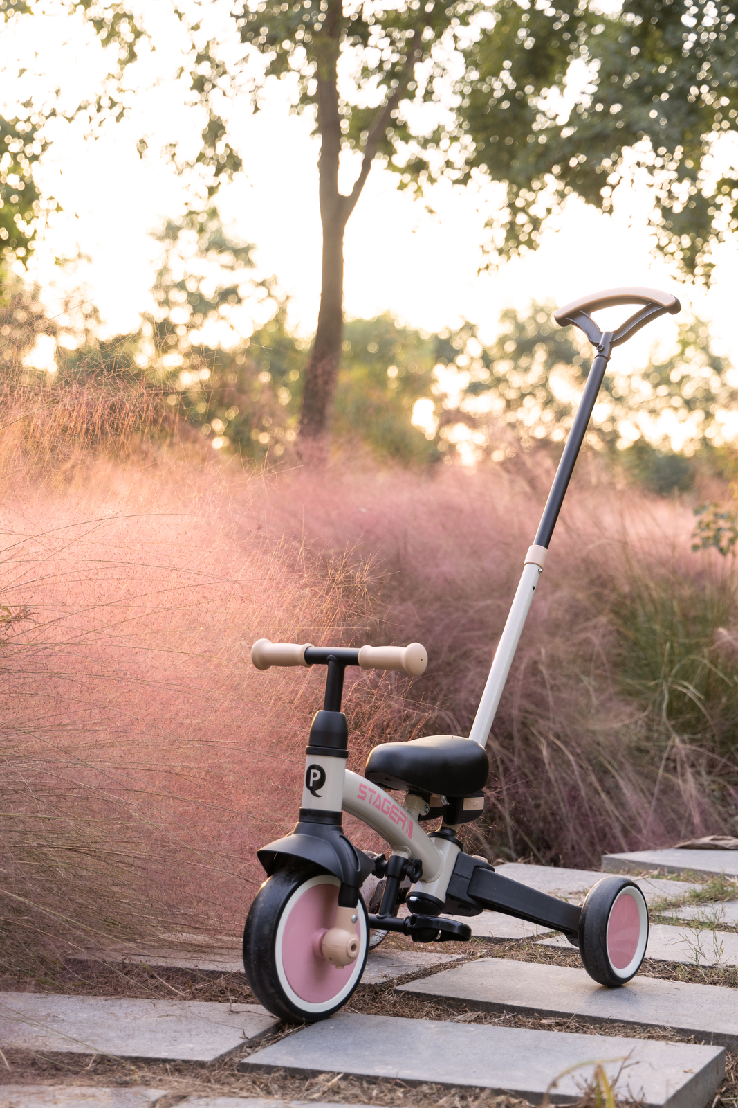 QPlay Stager 3-in-1 Muunneltava Kolmipyörä, Vaaleanpunainen