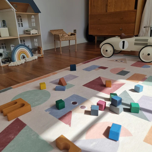 HUE20251002M-4762_4b.jpg