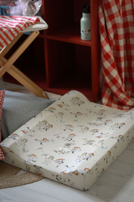 Peppi Pitkätossu Hoitoalusta, Beige