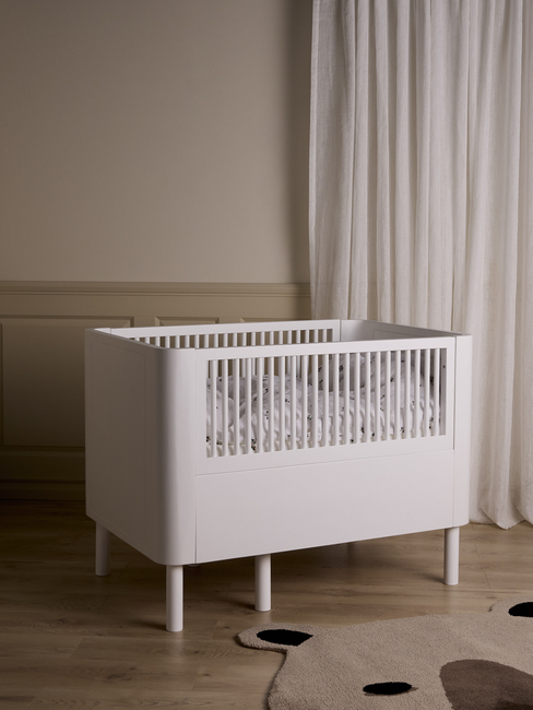 Alice & Fox JUNE Jatkettava Sänky + Sänkypakkaus NESSA 100x130, Dream White