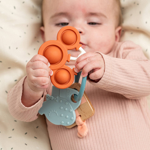 Done By Deer Celebration Aktivointilelu, Colour Mix