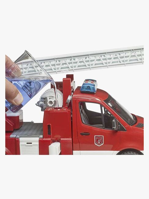 Bruder Mercedes-Benz Sprinter Paloauto