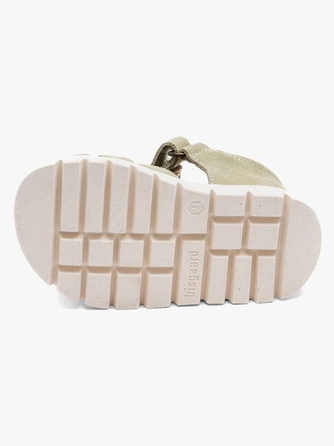 Bisgaard Beka S Sandaalit, Sage