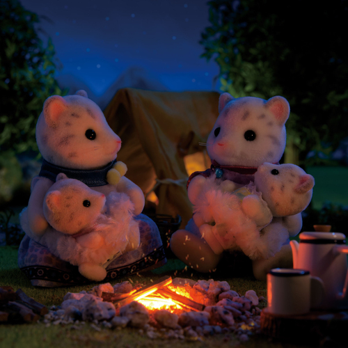 Sylvanian Families Figuurisetti Perhe Lumileopardi