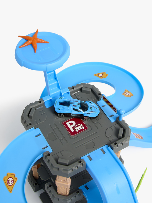 Alex's Garage Shark Autorata & Parkkitalo XL