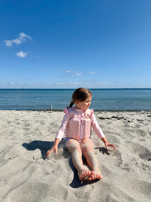 NEVS3026-LibertyBeach-4618_5.jpg