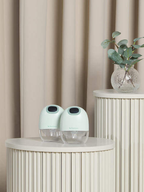 Beemoo CARE Wearable Slim Sähkökäyttöinen Rintapumppu Double + Kuljetuslaukku, Soft Green/White