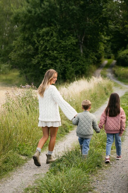 Viking X Kenza Tikkitakki, Rose