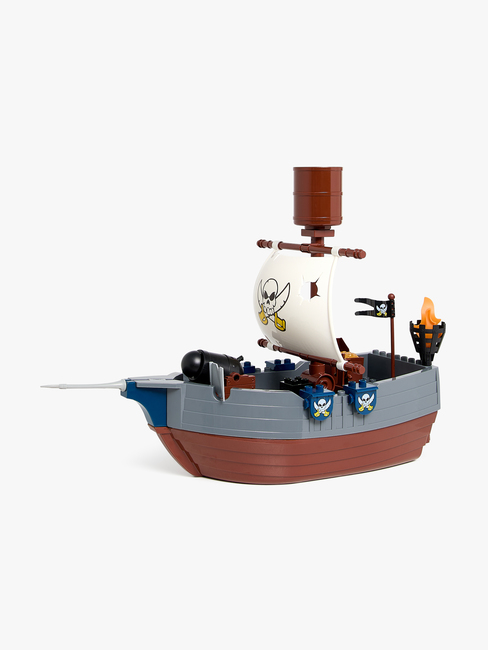 Cloudberry Castle Merirosvolaiva 40 Osaa