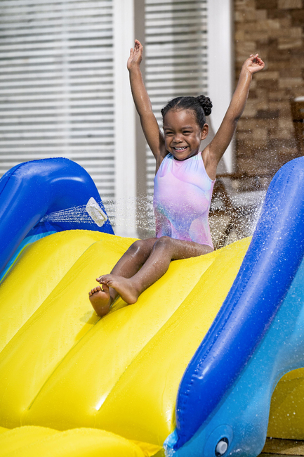 Bestway Vesiliukumäki