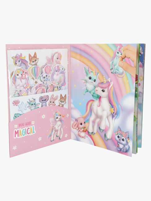 Ylvi & the Minimoomis Tarrakirja Create Your Unicorn World