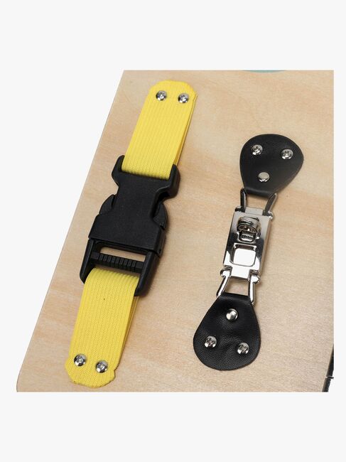 Kinder and Kids Montessori Aktiviteettitaulu