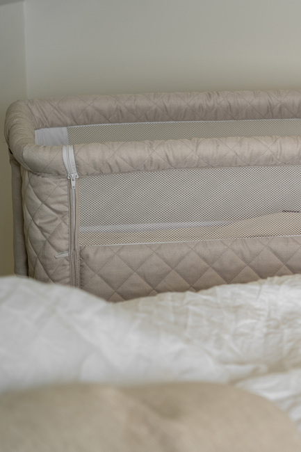 Quax Sivuvaunusänky, Clay