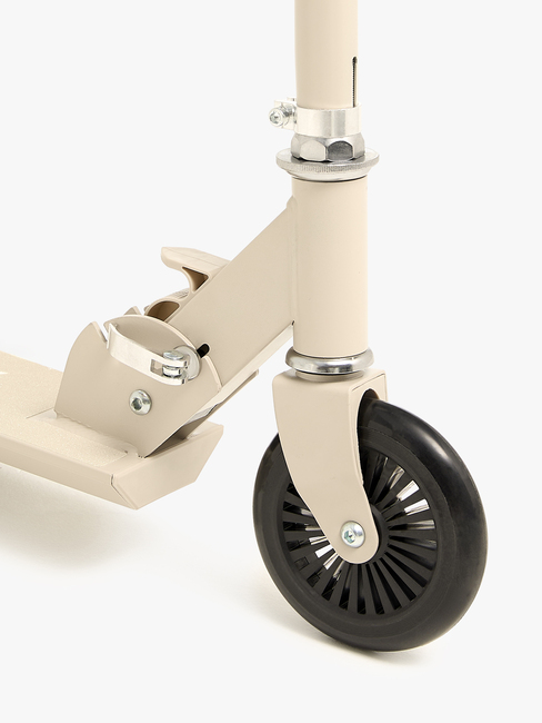 Pinepeak Potkulauta, Hiekanruskea