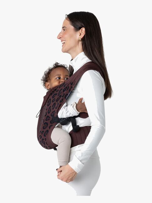 Flybaby Kantoreppu, Dark Leo