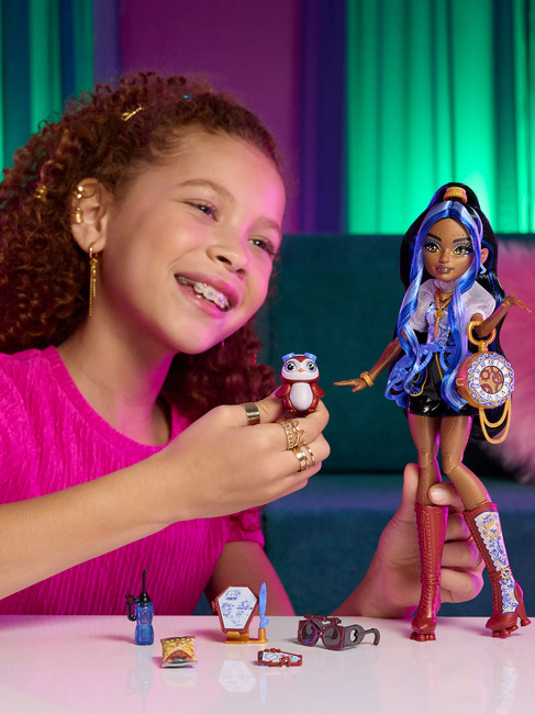 Monster High  Nukke Robecka Steam & Captain Penny