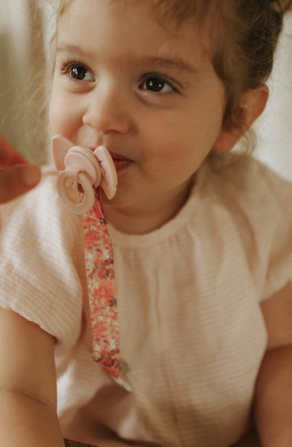 Elodie Tuttinauha Puu, River Rose