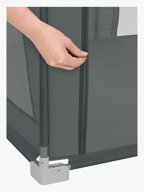 Lionelo Florence Leikkikehä, Grey Stone