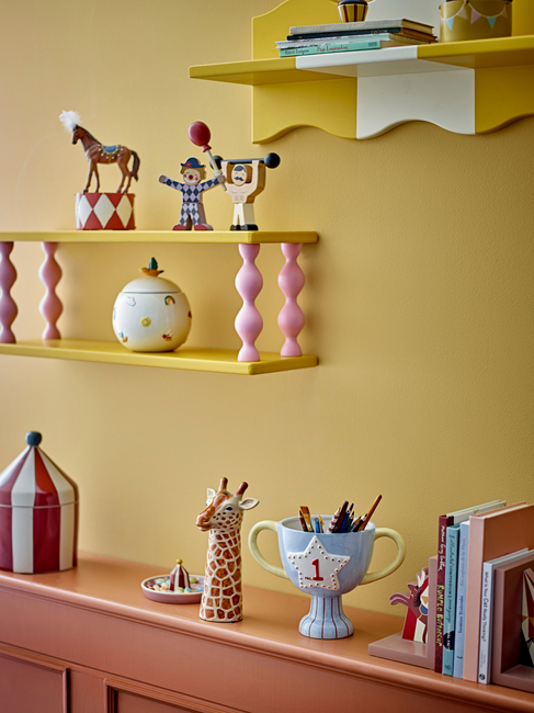 Bloomingville Bibiola Seinähylly, Keltainen