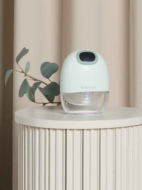 Beemoo CARE Wearable Slim Sähkökäyttöinen Rintapumppu Single + Kuljetuslaukku, Soft Green/White
