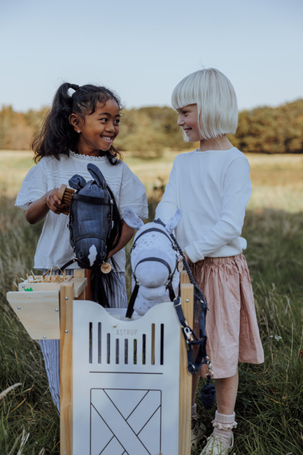 byASTRUP Keppihevonen Blaze, Harmaa/Musta