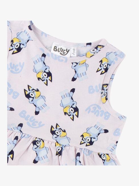 Bluey Mekko, Vaaleanpunainen