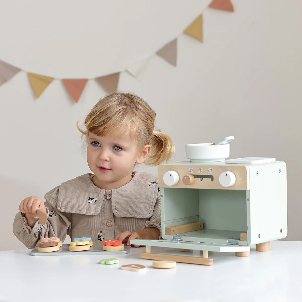 TP524-MiniOven-4490_4d.jpg