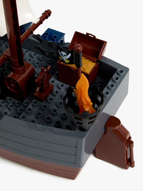 Cloudberry Castle Merirosvolaiva 40 Osaa